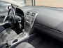 Toyota Avensis Wagon 1.8 VVTi Business AUTOMAAT CAMERA TREKHAAK CRUISE BOEKJES VOL