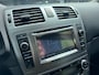 Toyota Avensis Wagon 1.8 VVTi Business AUTOMAAT CAMERA TREKHAAK CRUISE BOEKJES VOL