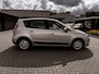 Renault Scenic 2.0 Expression | Trekhaak | Automaat | Keyless | Climate | Cruise | ALL-SEASON!