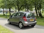 Mercedes-Benz A-klasse 200 Avantgarde*AUTOMAAT*PARKEERSENSOREN*CRUISE