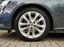 Renault Megane Estate 1.3 TCe Limited / TREKHAAK / DEALER OND. / NAVI / CAMERA / PDC 360 / BLINDSPOT / CLIMATE / PRIVACY GLASS / KEYLESS / CRUISE / 17'' LMV ALL-SEASON