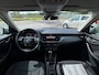 Skoda Kamiq 1.0 TSI Ambition TREKHAAK UITKLAPBAAR / CAMERA / ADAPTIEVE CRUISE CONTROL / 4-SEIZOENBAND / STOELV. / LED / SMART LINK