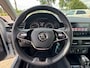 Skoda Kamiq 1.0 TSI Ambition TREKHAAK UITKLAPBAAR / CAMERA / ADAPTIEVE CRUISE CONTROL / 4-SEIZOENBAND / STOELV. / LED / SMART LINK