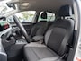 Volkswagen Golf 1.0 eTSI Life Business