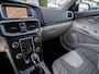 Volvo V40 Cross Country 1.5 T3 Aut. Momentum | Blis | 18" LMV | Winter Pack