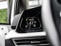 Volkswagen Golf 1.0 eTSI Life | Clima | Ambient | Carplay |