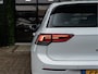 Volkswagen Golf 1.0 eTSI Life | Clima | Ambient | Carplay |