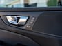 Volvo V60 2.0 T6 Plug-in hybrid AWD Plus Dark