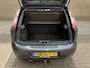 Fiat Punto Evo 0.9 TwinAir 100pk Racing | Airco | Navigatie | Cruise control | 16 inch velgen | Parkeersensor achter | Trekhaak | Elektrische ramen | Zwart dak | Volledig onderhouden