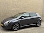 Fiat Punto Evo 0.9 TwinAir 100pk Racing | Airco | Navigatie | Cruise control | 16 inch velgen | Parkeersensor achter | Trekhaak | Elektrische ramen | Zwart dak | Volledig onderhouden