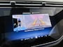 Mercedes-Benz E-klasse 300 e Business Solution AMG | Premium pakket | Winterpakket | Nightpakket | Leder pakket | 360° camera | Trekhaak | Panoramaschuifdak | 20-inch multi-spaak AMG velgen | GUARD 360° | Burmester® 4D surround sound |