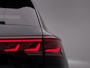 Volkswagen Touareg 3.0 TSi eHybrid 4MOTION Elegance Panoramaschuif-kanteldak - IQ Light - ErgoComfort-stoelen - Leer - Head-updisplay - Trekhaak - 360 Camera -Luchtvering