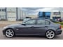 BMW 3-Serie 320i AUT PANO NAVI PSENSOR LEDER CRUISE 2 X SLEUTELS