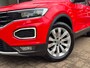 Volkswagen T-Roc 1.5 TSI Sport Business R Line | Carplay Apple | Trekhaak | Stoelverwarming | Cruise | Airco