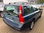 Volvo XC70 2.5 T Comfort Line AWD Automaat LEER / SUNROOF