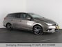 Toyota Auris Touring Sports 1.8 DYNAMIC NAVI DEALERAUTO GARANTIE 5-2028* CAMERA . TREKHAAK. KEYLESS START/STOP . CRUISE CONTROL