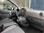 Peugeot Partner Tepee 1.2 Turbo 110PK Active | Uniek lage km stand: 38500 | Navigatie | Apple Carplay / Android Auto | Airco | Camera | Ruime Gezinsauto | 2x Zijschuifdeur | Uitneembare Stoelen | All Season Banden | Parkeersensoren | Dakrails |