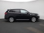 Mitsubishi Outlander 2.4 PHEV Intense+ | Automaat | Stoel/Stuur verwarming | Schuifdak | Power sound | DAB | Camera | Cruise control | Bluetooth | Parkeer sensoren | Navigatie | Climate control | Navigatie