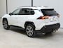 Toyota RAV4 2.5 Plug-in Hybrid AWD ✅Alarm Klasse 3✅Trekhaak✅Head-Up✅Stoelverw. V+A✅Elect. Achterklep✅Keyless