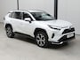 Toyota RAV4 2.5 Plug-in Hybrid AWD ✅Alarm Klasse 3✅Trekhaak✅Head-Up✅Stoelverw. V+A✅Elect. Achterklep✅Keyless