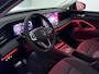 Volkswagen Tiguan 1.5 eHybrid Life Edition Automaat - IQ Light - Trekhaak - Navigatie - Stoelverwarming - 360 Camera - ACC - Side Assist