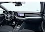 Skoda Octavia Combi 1.5 e-TSI Sport Business | Uitklap Trekhaak | Org NL | Stoelverwarming | Digital Cockpit | CarPlay |