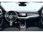 Skoda Octavia Combi 1.5 e-TSI Sport Business | Uitklap Trekhaak | Org NL | Stoelverwarming | Digital Cockpit | CarPlay |