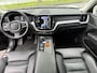 Volvo XC60 2.0 B5 Momentum Exclusive ** Panodak ** Trekhaak ** Leder *** HUD ** 360 camera