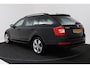 Skoda Octavia Combi 1.0 TSI Greentech Style Business (NAVIGATIE, STOELVERWARMING, PARKEERSENSOREN)