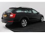Skoda Octavia Combi 1.0 TSI Greentech Style Business (NAVIGATIE, STOELVERWARMING, PARKEERSENSOREN)