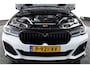 BMW 5-Serie 545e xDrive High Executive M Sport | Maxton-Pakket | Speciaal uitlaatsyst. | Harmon/Kardon | Dig. Cockpit | Cruise | Stoel-+Stuurverw. | Camera | PDC | NAV+App. Connect | Auto. Airco | LM 20" |