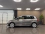 Volkswagen Golf Sportsvan 1.2 TSI Business Edition * Automaat / Navigatie / Camera / Parkeersensoren / NL Auto *