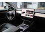 Tesla Model 3 Standard Plus RWD 60 kWh 238pk | Trekhaak | Camera | 1e eigenaar | Navi I ACC