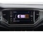 Volkswagen T-Roc 1.5 TSI Style Automaat (NAVIGATIE, PARKEERSENSOREN, CARPLAY, STUURBEDIENING)