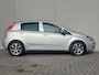 Fiat Punto Evo 0.9 TwinAir Sempre / Trekhaak (1.000KG) / Navigatie / Bluetooth / Airco / 16'' Lichtmetalen Velgen / Multifunctionele Stuurbediening /