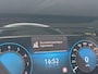 Volkswagen Golf 1.0 TSI Life Business Stoel- en stuurverwarming | LED verlichting | Adaptieve cruise control | Climate control | Navigatiesysteem | Ergoactive bestuurdersstoel | DAB | Parkeersensoren voor en achter