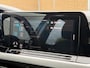 Volkswagen Golf 1.0 TSI Life Business Stoel- en stuurverwarming | LED verlichting | Adaptieve cruise control | Climate control | Navigatiesysteem | Ergoactive bestuurdersstoel | DAB | Parkeersensoren voor en achter
