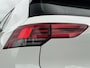 Volkswagen Golf 1.0 TSI Life Business Stoel- en stuurverwarming | LED verlichting | Adaptieve cruise control | Climate control | Navigatiesysteem | Ergoactive bestuurdersstoel | DAB | Parkeersensoren voor en achter