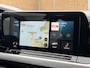 Volkswagen Golf 1.0 TSI Life Business Stoel- en stuurverwarming | LED verlichting | Adaptieve cruise control | Climate control | Navigatiesysteem | Ergoactive bestuurdersstoel | DAB | Parkeersensoren voor en achter