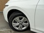 Volkswagen Golf 1.0 TSI Life Business Stoel- en stuurverwarming | LED verlichting | Adaptieve cruise control | Climate control | Navigatiesysteem | Ergoactive bestuurdersstoel | DAB | Parkeersensoren voor en achter