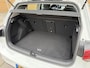Volkswagen Golf 1.0 TSI Life Business Stoel- en stuurverwarming | LED verlichting | Adaptieve cruise control | Climate control | Navigatiesysteem | Ergoactive bestuurdersstoel | DAB | Parkeersensoren voor en achter