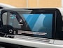 Volkswagen Golf 1.0 TSI Life Business Stoel- en stuurverwarming | LED verlichting | Adaptieve cruise control | Climate control | Navigatiesysteem | Ergoactive bestuurdersstoel | DAB | Parkeersensoren voor en achter