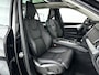 Volvo XC90 T8 Recharge AWD Ultimate Dark | Panoramadak | 360° camera | Luchtvering | Head-up display | Harman Kardon | Stoel- en Stuurverwarming | Trekhaak