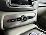 Volvo XC90 T8 Twin Engine AWD Inscription | Panoramadak | Parkeercamera | Stoelverwarming | Trekhaak