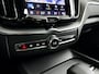 Volvo XC60 T6 Plug-in hybrid AWD Plus Dark | Panoramadak | 360° camera | Stoel- en Stuurverwarming | Trekhaak