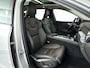 Volvo XC60 T6 Plug-in hybrid AWD Plus Dark | Panoramadak | 360° camera | Stoel- en Stuurverwarming | Trekhaak