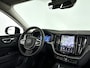 Volvo XC60 T6 Plug-in hybrid AWD Plus Dark | Panoramadak | 360° camera | Stoel- en Stuurverwarming | Trekhaak