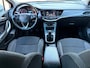Opel Astra Sports Tourer 1.2 Business Edition / Navi /PDC / Trehaak / LED