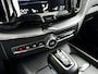 Volvo XC60 T5 AWD R-Design | Panoramadak | Parkeercamera | Stoelverwarming | Elektrische stoelen | Trekhaak