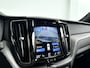 Volvo XC60 T5 AWD R-Design | Panoramadak | Parkeercamera | Stoelverwarming | Elektrische stoelen | Trekhaak